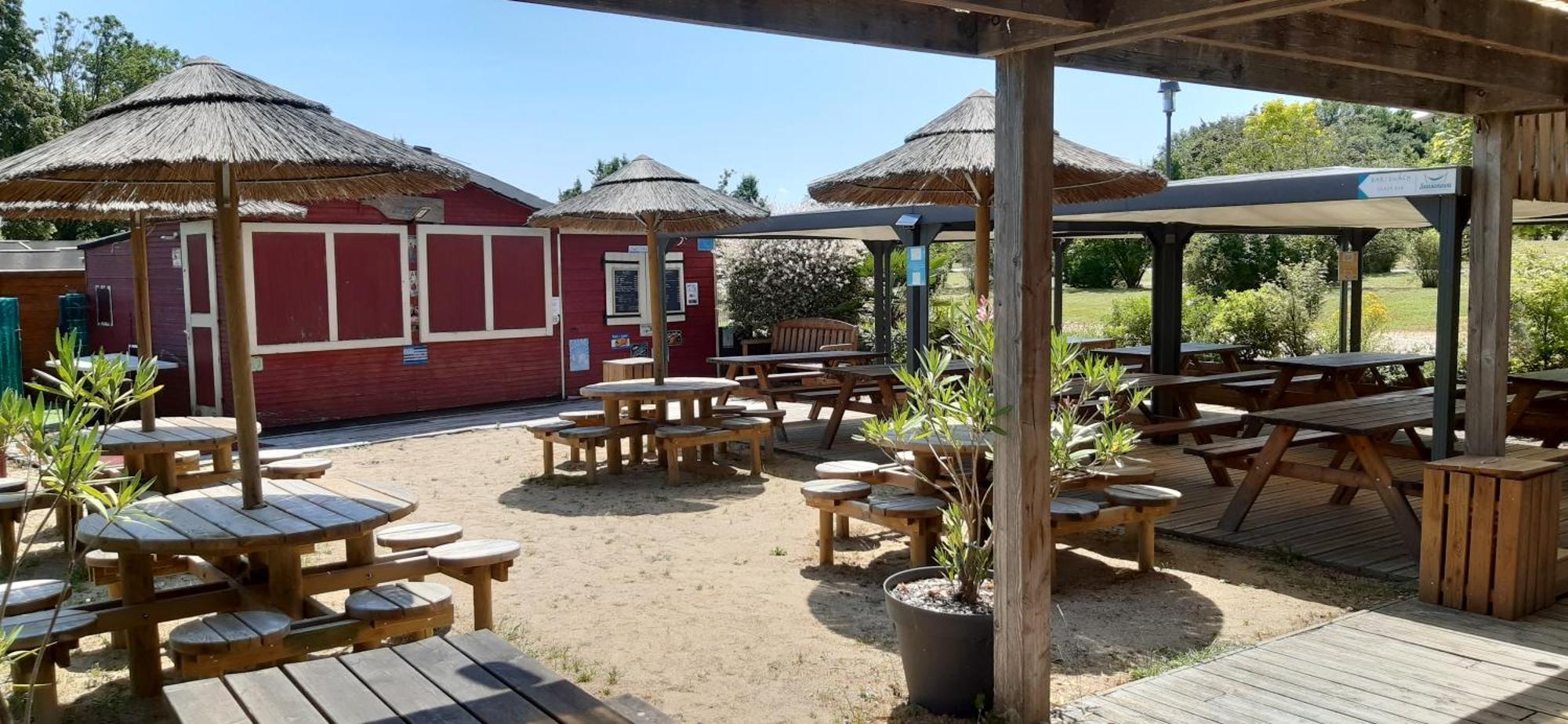 Camping Aquarev Hotel Loudéac Buitenkant foto